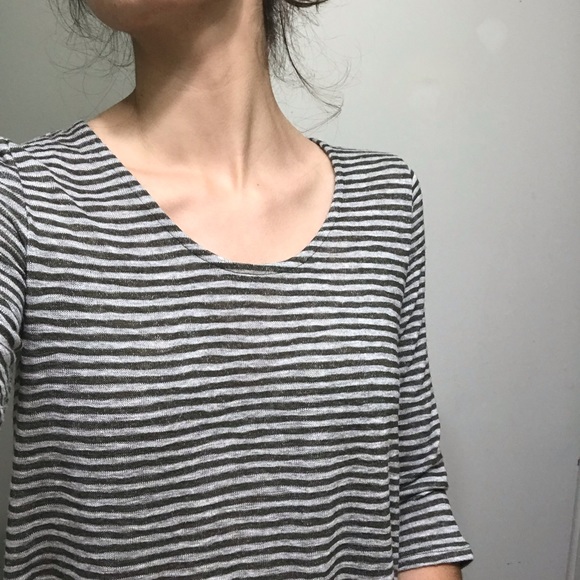 W5 Drapey Striped Top - Picture 5 of 5